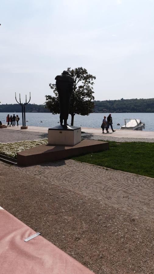 Antico Convento Lejlighed Moniga del Garda Eksteriør billede