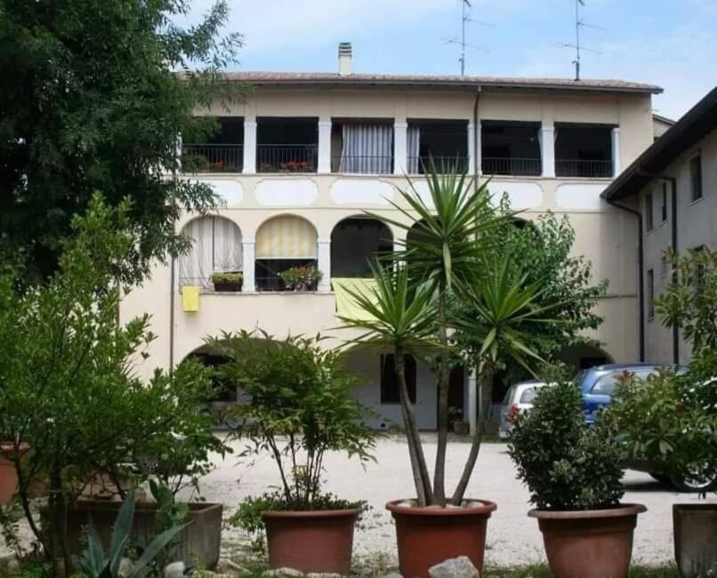 Antico Convento Lejlighed Moniga del Garda Eksteriør billede